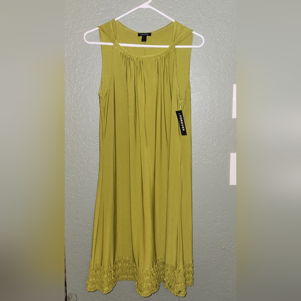 Green women's dress - New